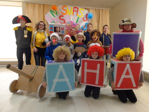 Vaidino „Spyruoklinį kareivėlį“