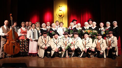 „Veliuoniečio“ koncertą vainikavo „Aukso paukštė“