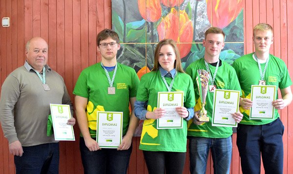 Veliuonos šaškininkai – antri šalyje