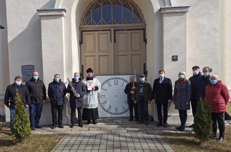 Veliuonos bažnyčios bokštą vėl papuoš laikrodis