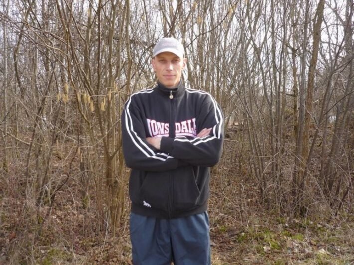 Vergais lietuvius Anglijoje vertęs jurbarkietis nuteistas kalėti (7)