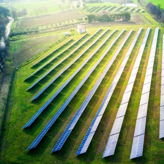 Tauragė 2023-aisiais apsirūpins saulės gaminama elektra