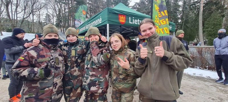 Jaunieji šauliai dalyvavo bėgime „Gyvybės ir mirties keliu“