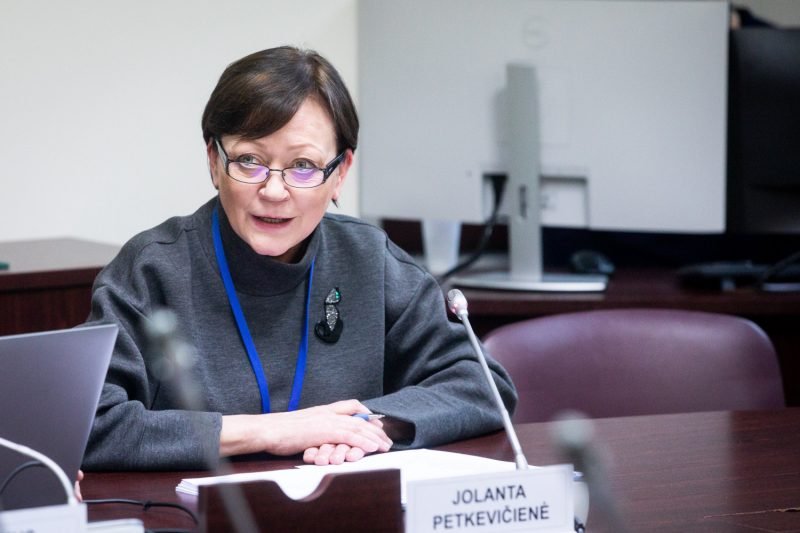 Savo biografijų nepateikę kandidatai gali būti šalinami iš savivaldos rinkimų: grėsmė kyla ir partijų sąrašams