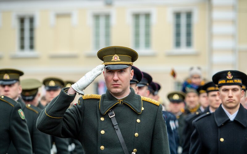 Vasario 16-ąją – sveikinimai Lietuvai iš viso pasaulio: į lietuvius kreipėsi ir Popiežius, ir V. Zelenskis, ir Vokietijos prezidentas