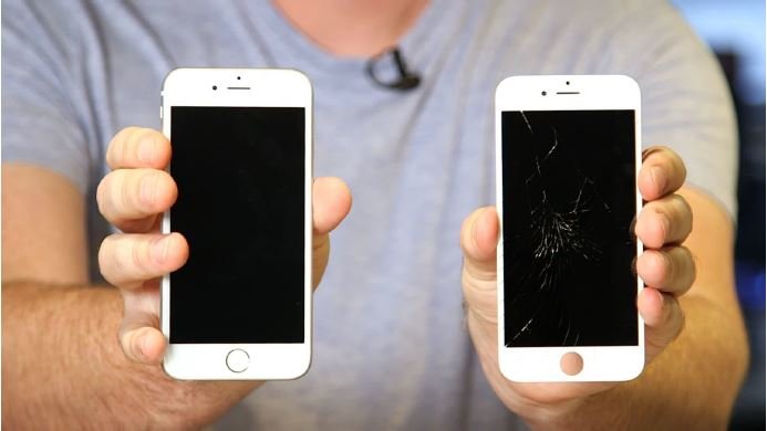 Kodėl keisti tik ekrano stiklą „iPhone“ telefonuose yrageresnis pasirinkimas?