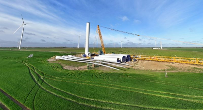 Prie Jurbarko  pastatyta pirmoji gigantiška vėjo turbina (30)