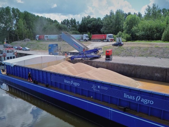 Jurbarke – pirmieji krovininės laivybos atsigavimo ženklai