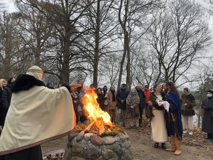 Iš Seimo – gera žinia „Romuvai“: sulaukė valstybės pripažinimo