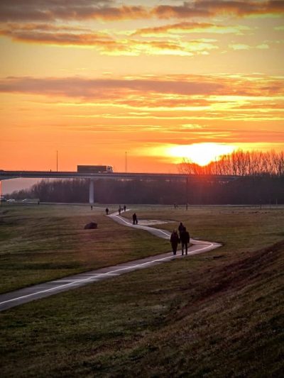 Tęsiasi visiškai žiemos neprimenantys orai: kai kur gali sušilti net iki 10 laipsnių