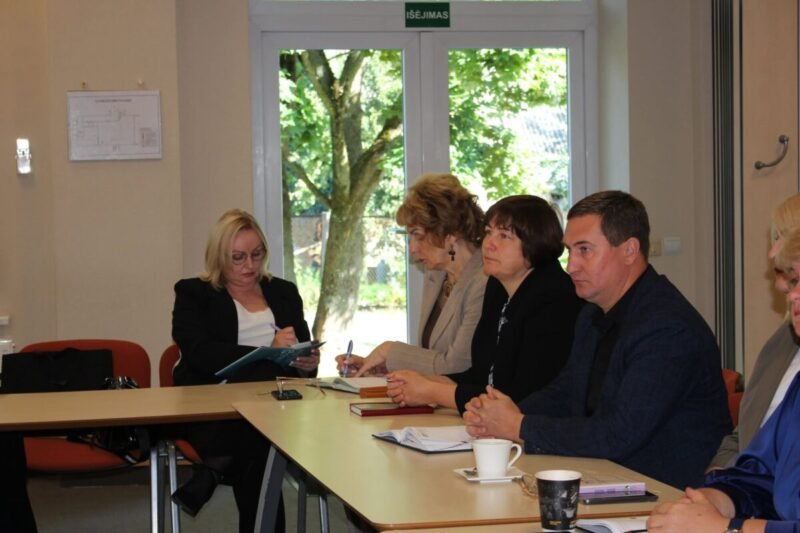 Švietimo įstaigose – nauji projektai ir pokyčiai (1)