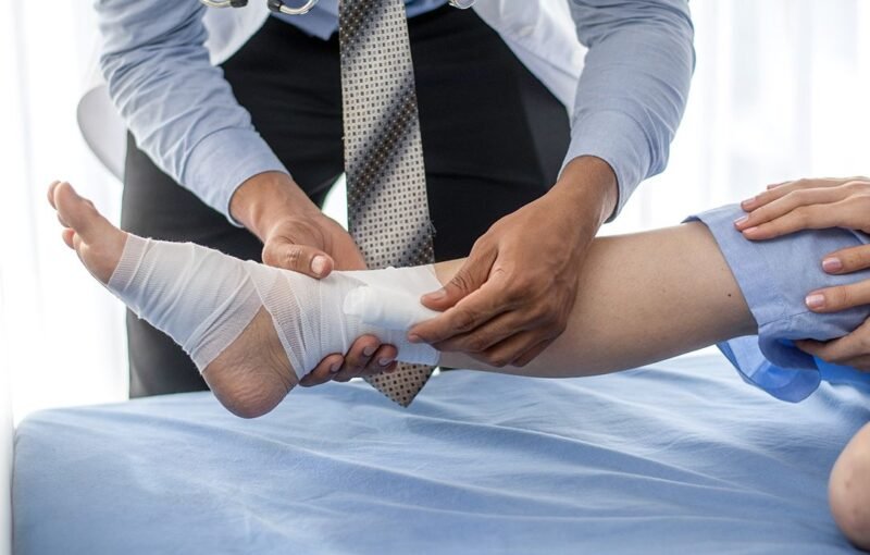 Bioskaidūs tvarsčiai – inovatyvus sprendimas lėtinėms žaizdoms gydyti