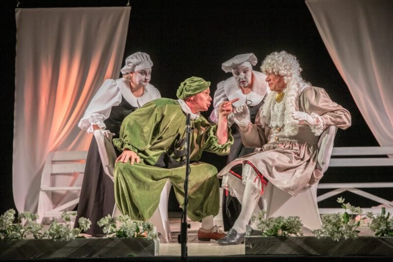 Premjera: „Skapeno klastos“ atgimė Skirsnemunės scenoje