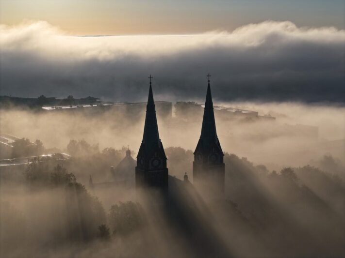 Sinoptikas: savaitės pabaiga su mažiau lietaus, vyraus rudeniui būdinga oro temperatūra