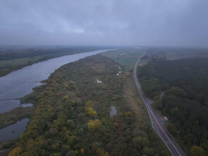 Savaitės pabaiga numatoma su lietumi, geresnių orų galima tikėtis sekmadienį (3)