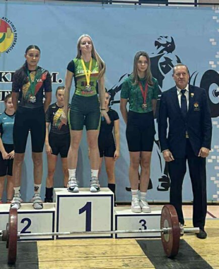 Klausutiškiai  sunkiaatlečiai džiugina rezultatais     (1)