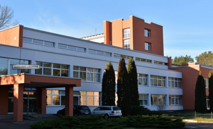 Jurbarko ligoninės skola per metus padidėjo 100 tūkst. eurų ir šių metų rugpjūtį pasiekė 721 tūkst. Eur ribą.