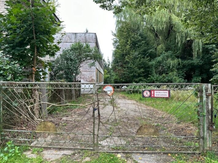 Savivaldybė pagaliau griaus „Šaltinėlį“ – kas bus jo vietoje – kol kas neaišku (10)