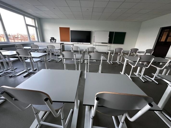 Mokiniai bijo pagarsėjusio smurtautojo, mokykla – tyli (17)