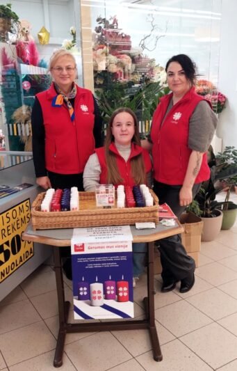 Carito savanoriai atveria žmonių širdis atjautai ir gerumui