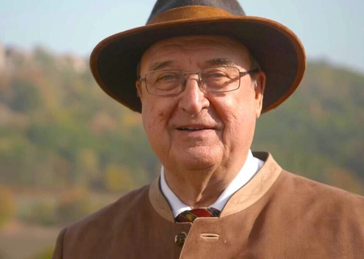 Jurbarko rajono garbės pilietis prof. dr. Volfgangas fon Štetenas mini gražią sukaktį