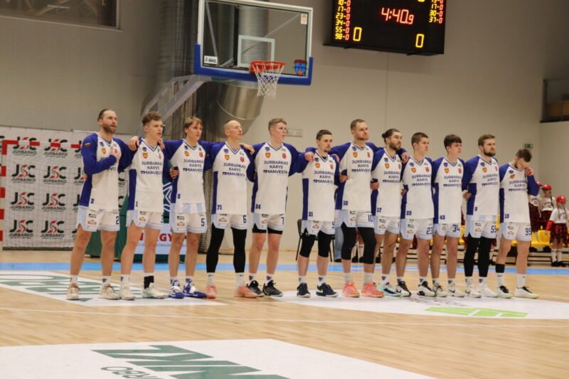 Jurbarke – trys kritę rekordai ir sutrypti kėdainiečiai