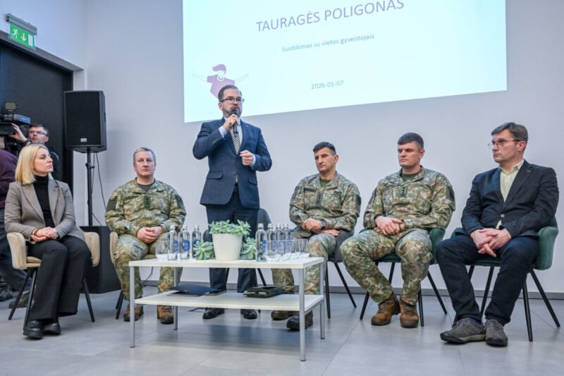 Pristatė šalia Viešvilės atsirasiantį poligoną (16)