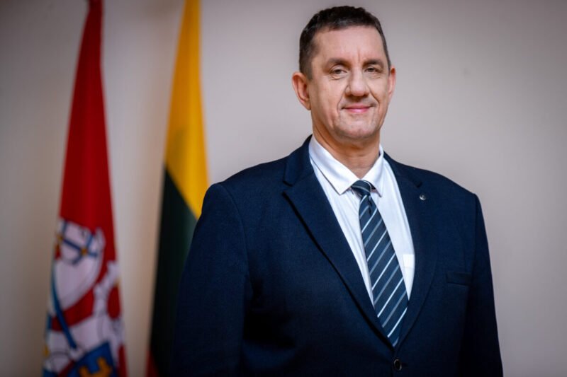 Po skandalingo prisipažinimo Aplinkos viceministras Edmundas Mačieža atleistas iš pareigų (papildyta) (8)