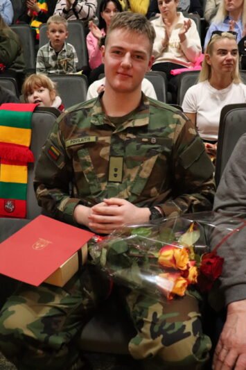 Į šaulių gretas – iš noro veikti ir prisidėti