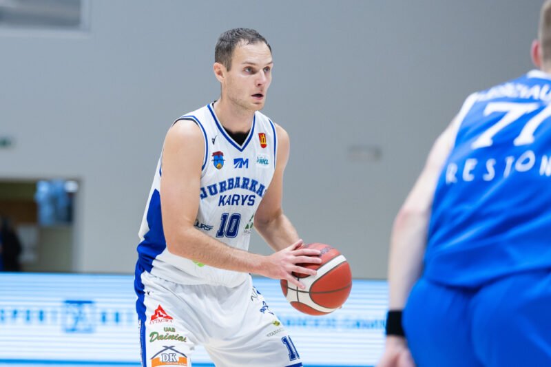 Po nelengvos kovos Jurbarko ekipa atsirevanšavo „Neptūnui-Akvaservis“