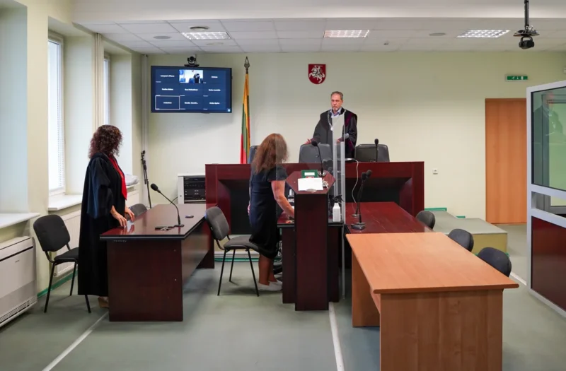 „Voverių“ serialas tęsiasi – kaltinamieji vėl teisme