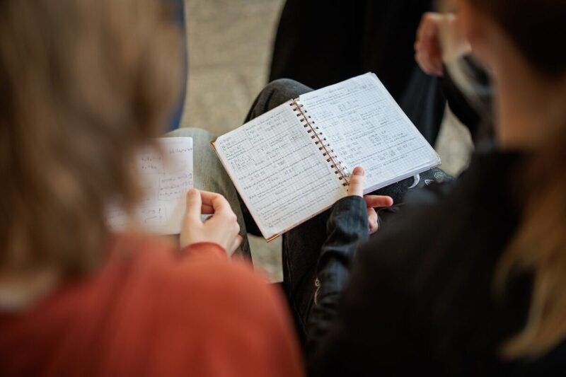 14 patarimų prieš egzaminus: legalios špargalės, laiko juosta ir rašymas ranka