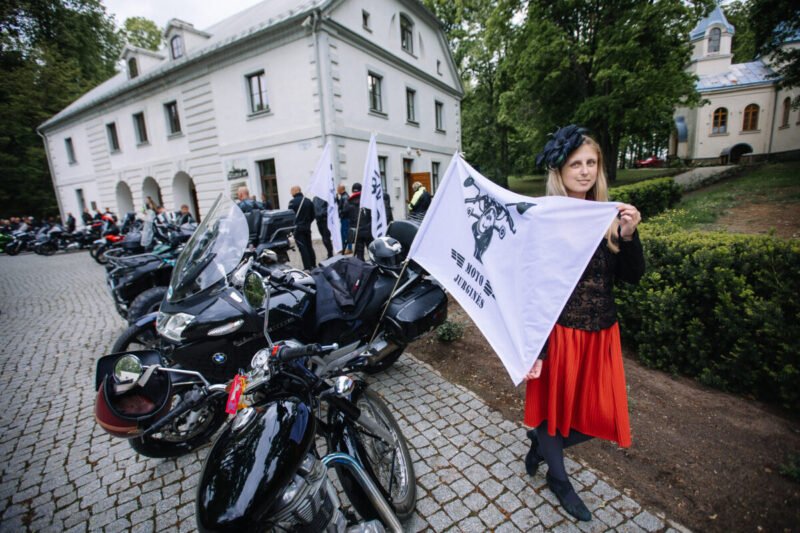 Gegužės 16 d.  kviečia motociklininkus į tradicinės Motojurginės Juurbarko krašte