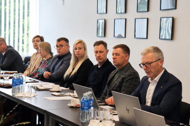 Žengtas pirmasis žingsnis pigesnės energijos link