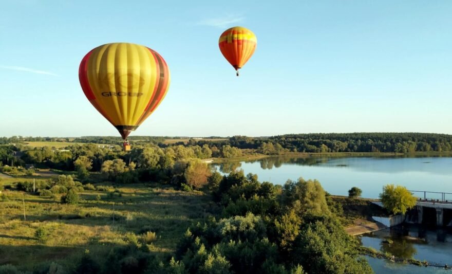 hot air balloons flying