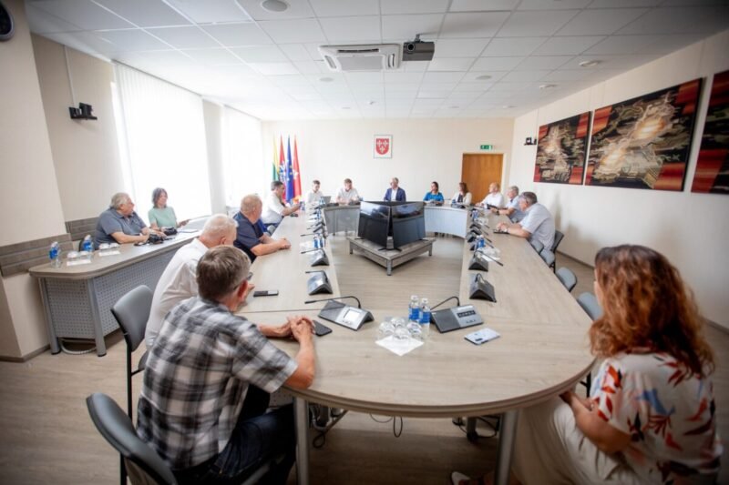 Jurbarke lankėsi Žemės ūkio ministras