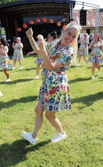 Ketvirtasis linijinių šokių festivalis tęsia tradiciją