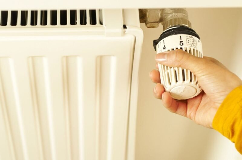 Jurbarką šilanti „Kauno energija“ mokės šimtatūkstantinę baudą