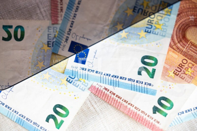Sukčiai iš senjoro Jurbarke išviliojo 3,4 tūkst. eurų