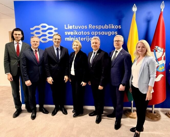 LSA atstovai susitiko su Sveikatos apsaugos ministru
